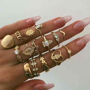 15шт Набор колец в виде сердечек золотого цвета в стиле бохо для женщин, винтажные геометрические кольца на палец с жемчугом и бабочкой, модные женские украшения в подарок